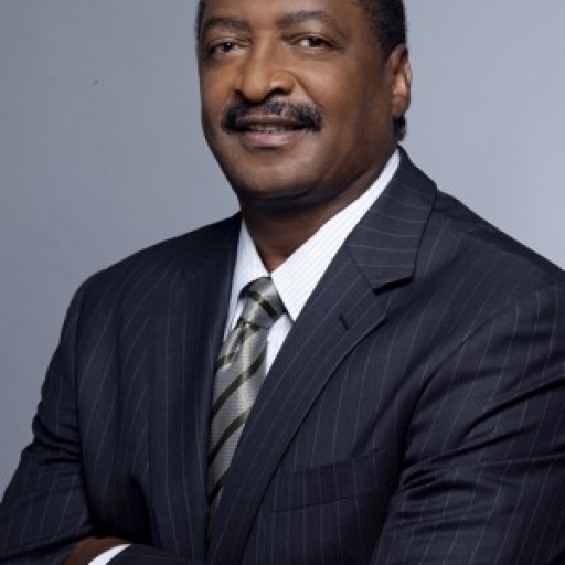 Father of Int'l Superstar Beyonce' Knowles Brings New Flavor to Punch TV Studios