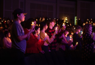 Candlelight Christmas Eve Services