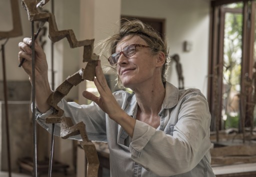 Simard Bilodeau Contemporary is Presenting the Works of Renowned French Female Sculptor VAL at the LA Art Show 2017