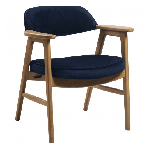 Regency Furniture Unveils Patent-Pending 9476 Side Chair