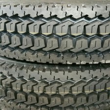 11R24.5 Road Warrior Drive Tires