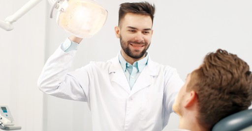 New York City Endodontist to Offer Free Soft-Tissue Oral Cancer Screenings