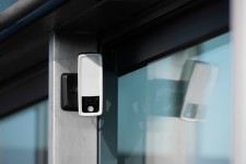 Koda App-Controlled Motion-Activated Light With Camera