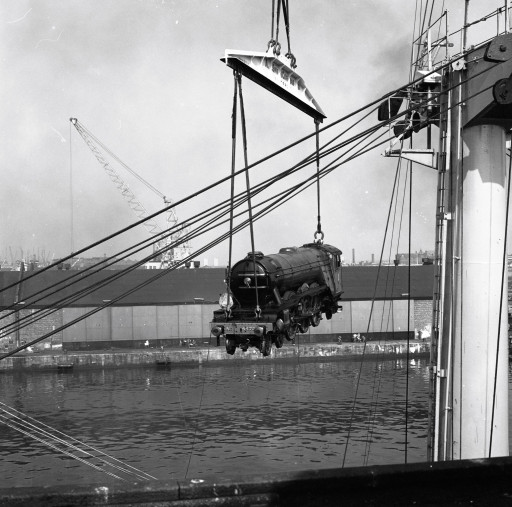 Flying Scotsman's US Appeal Ahead of Historic Centenary