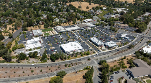 Sterling Organization Acquires Rossmoor Shopping Center in Walnut Creek, CA, for $61.1 Million