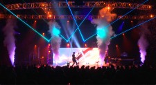 Live Special Effects, lasers, fog, fill Easter shows with high-energy
