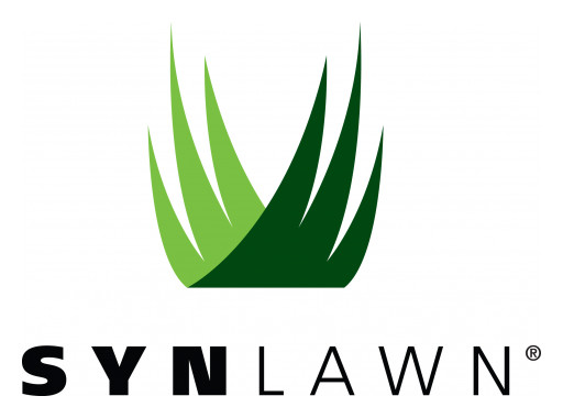 Family-Owned Furniture Store Gives Customers a Chance to Golf With SYNLawn Putting Green