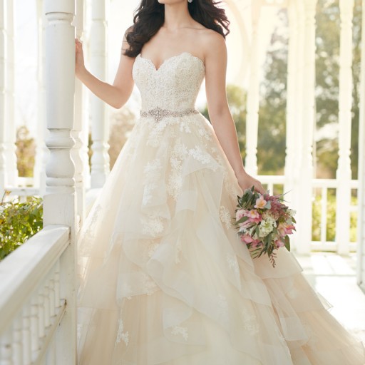 Martina Liana Fall 2016 Collection Announced by Award-Winning Bridal House Essense Designs