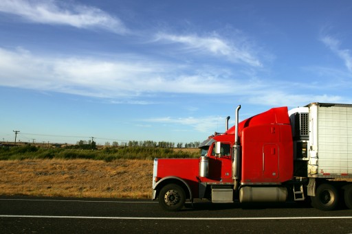 Semi Truck Financing: 3 Key Benefits of Leasing for New Owner-Operators Explained by Integrity Financial Groups, LLC