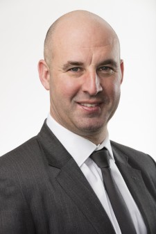 Mark Curtis