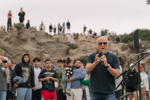 Greg Laurie Reports 10,000 Baptized After 3rd Annual 'Jesus Revolution Baptism' at Historic Location