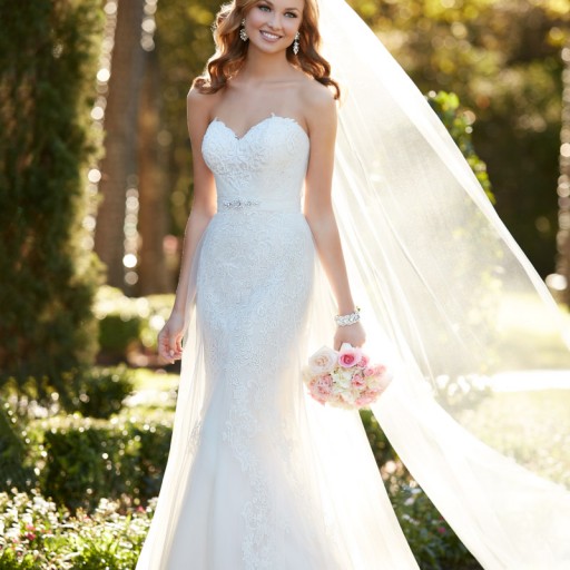 Stella York Fall 2016 Collection Announced by Award-Winning Bridal House, Essense Designs